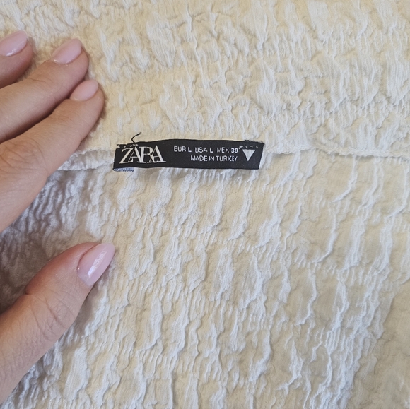 Zara Off-White Textured Top - Picture 3 of 3